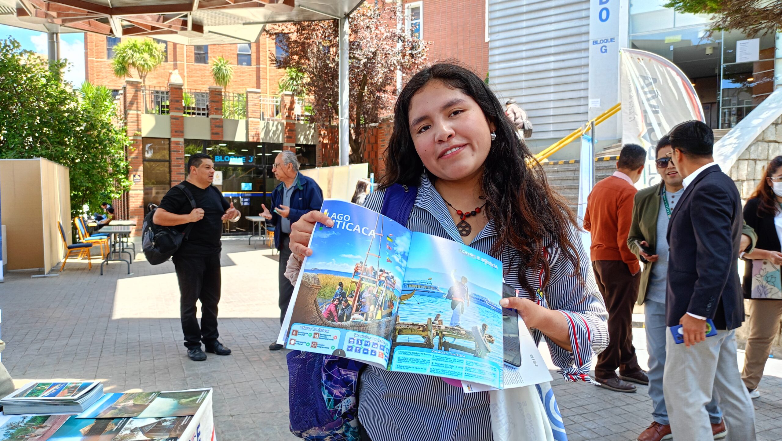 Feria turística - UCB La Paz